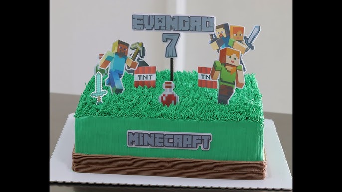 Bolo de Leite Ninho: Bolo Minecraft quadrado com TNT de Leite Ninho