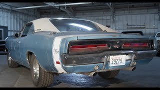 MARK AND TONY ARGUE OVER A 1969 HEMI CHARGER R/T 4SPEED ONE OWNER. THE MOPAR KINGS BATTLE IT OUT!