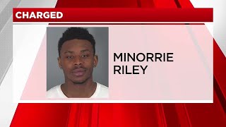 Police: Robbery suspect carjacks victim outside Spartanburg restaurant