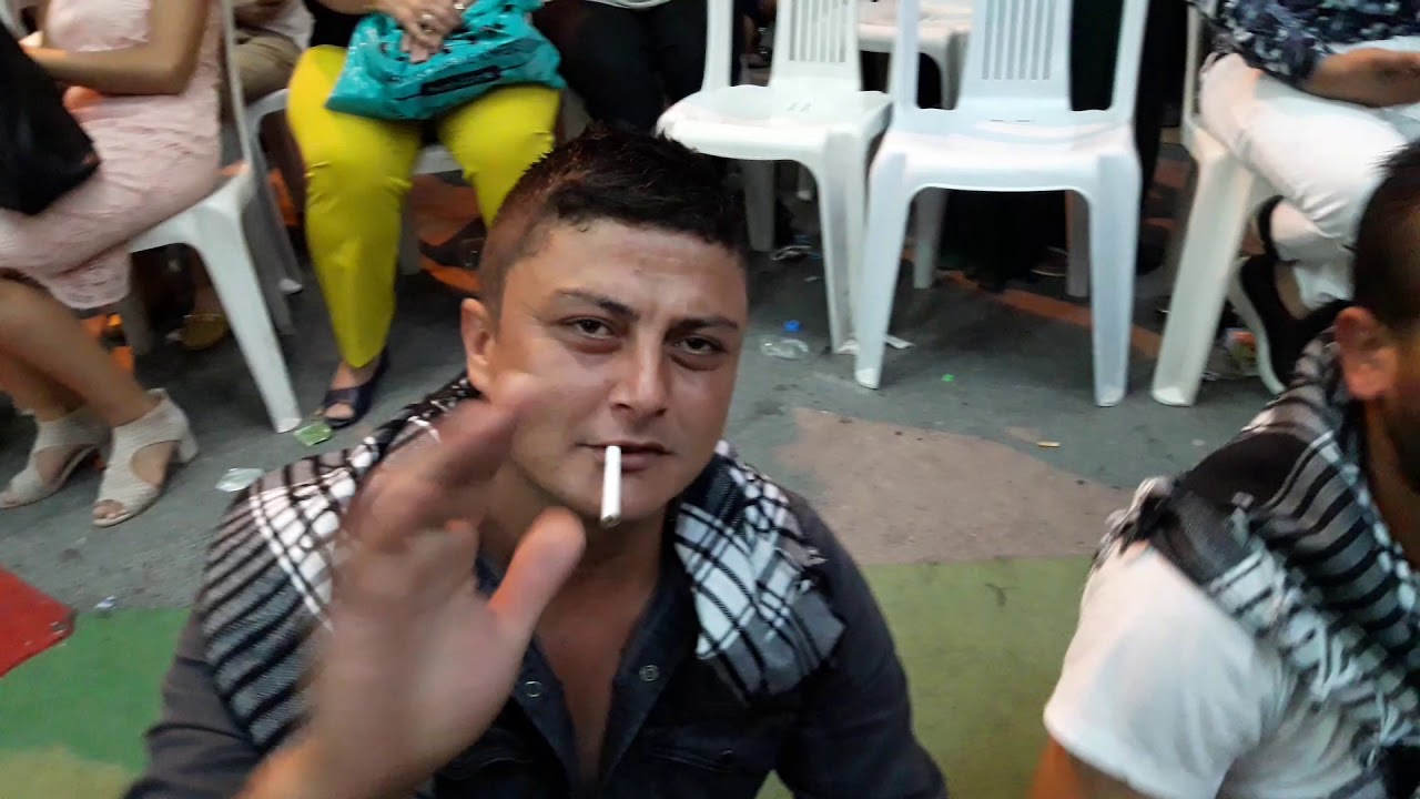 sevemedim karagozlum HALAYI BOYLE OLUR ODA BIZDE OLUR