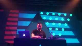 Fritz Kalkbrenner @ The Oval Space 01-03-13 (Fritz Kalkbrenner - Layer Cake)