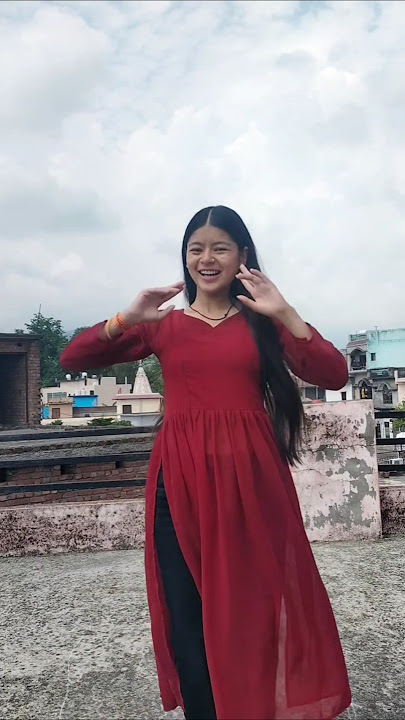 Tauba tumhare yeh isare 😘💃#viral #shorts #ytshorts #dance #trending #trendingshorts #song