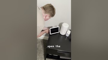 The Google Nest Hub is a MUST HAVE Smart Home Accessory!