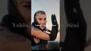 İrem Derici & Eda Sakiz-Papatya Şfet Derici