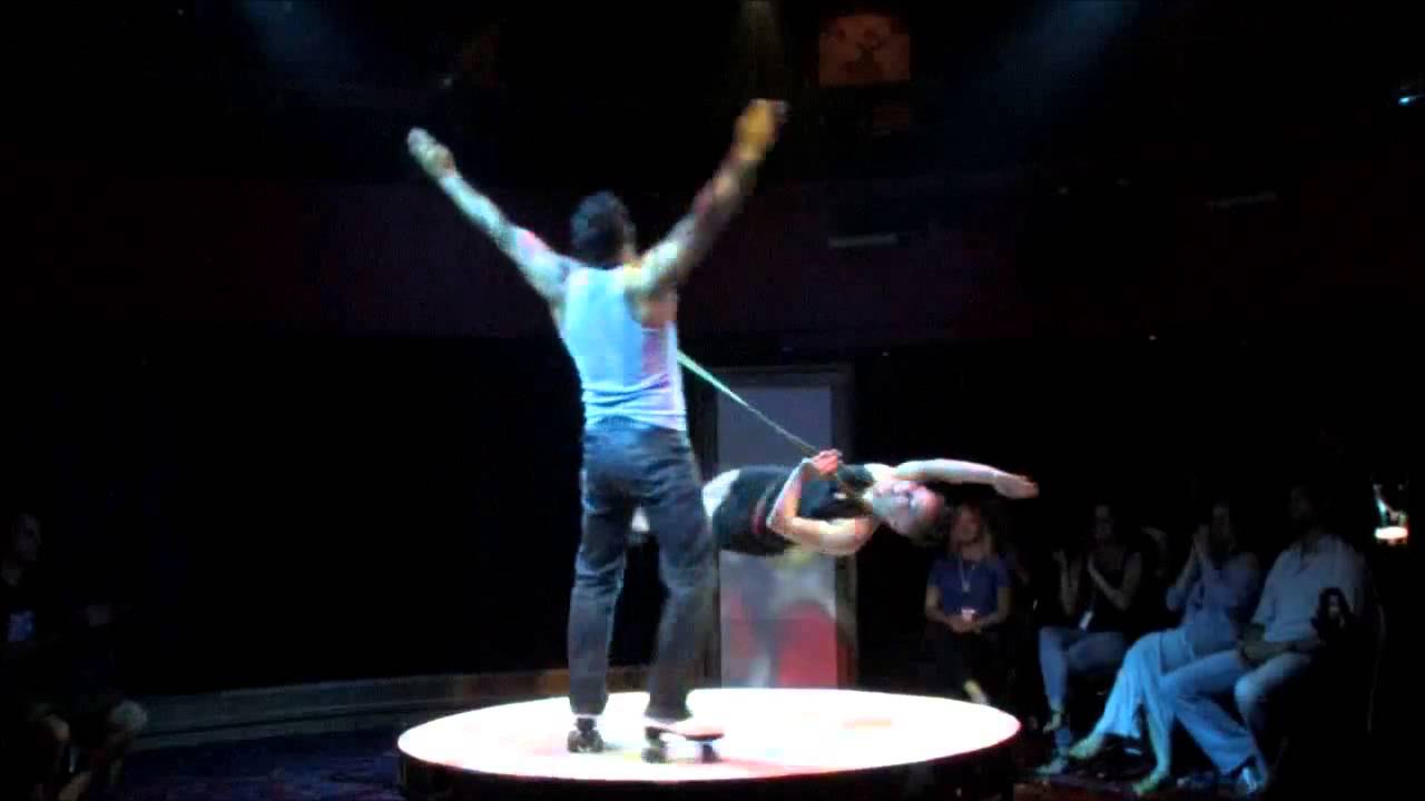 DUO MARINESCU roller skate circus act 2013 new style