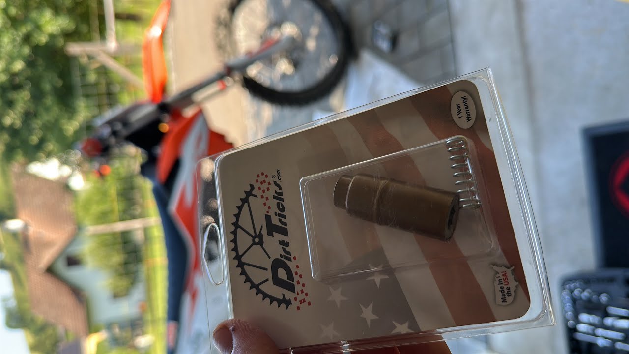 KTM  SXF -250 Dirt Tricks chain tensioner