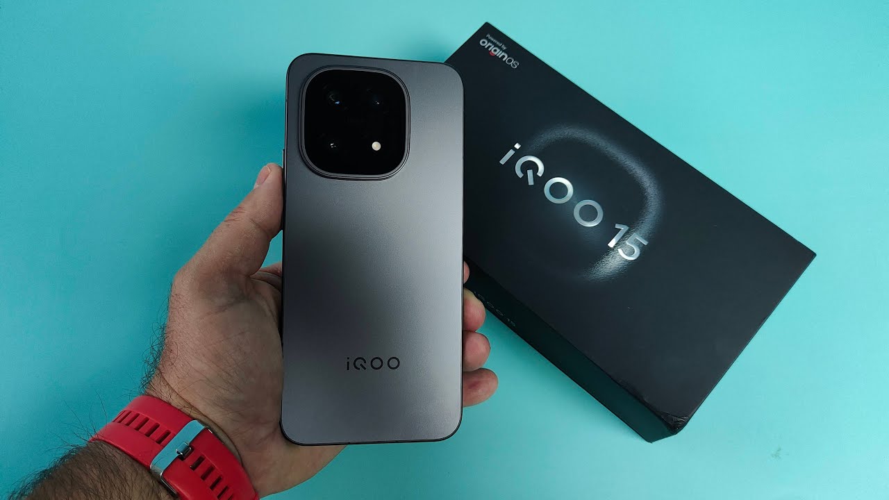 Flagship iQOO 15 16/512Gb Unboxing and First Look - YouTube