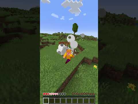 クリーパーが大量に降ってくる世界！！【まいくら・マインクラフト】 #shorts