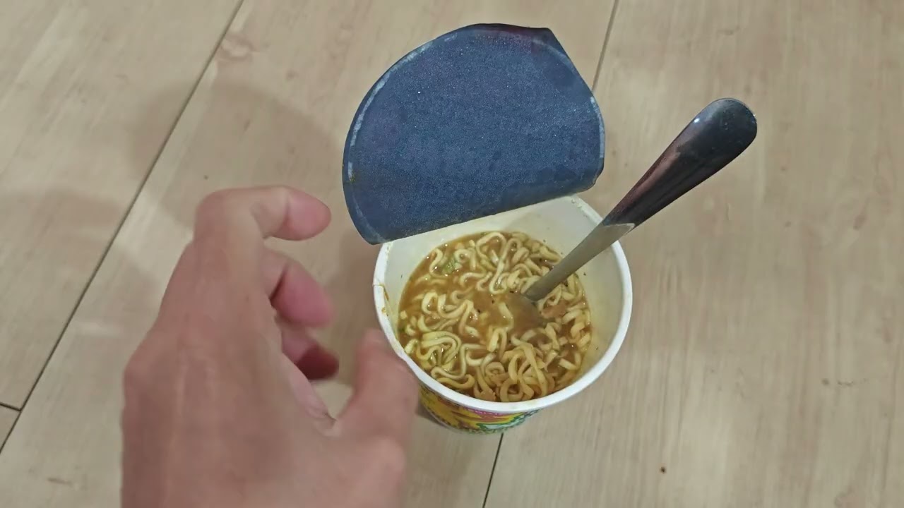 Lemon Pepper Wings Ramen Cup Noodle Review