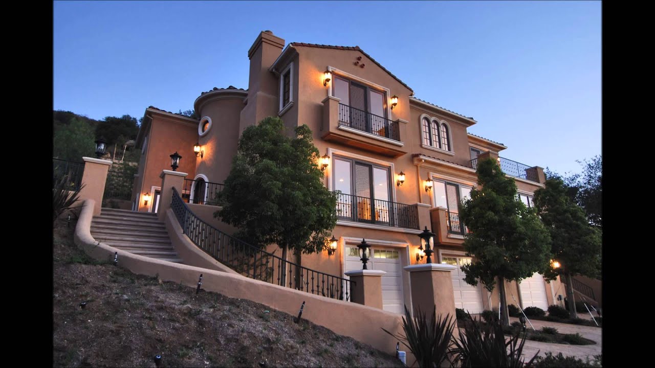 Dmitry Romantsov - Project Management in Real Estate Development