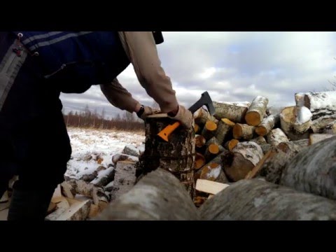 Колка дров с
