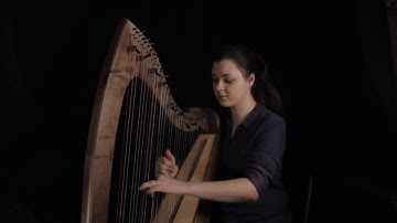 The Holly and the Ivy on a celtic harp