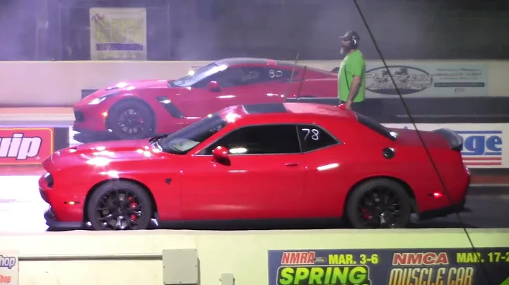 Hellcat Challenger vs Z06 Corvette 1/4 Mile Drag Racing