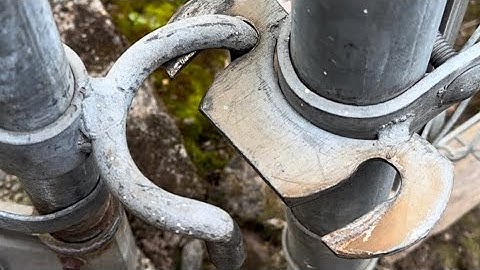 DIY How to build a Chain Link Fence #43 SELF CLOSING GATE HARDWARE GRAVITY HINGES