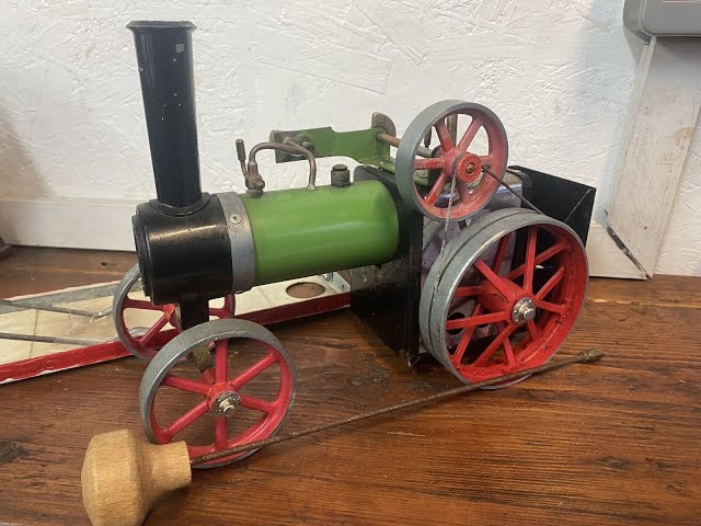 HERE IS MY 1960's MAMOD TE1 HAVING ITS FIRST STEAM IN A LONG TIME