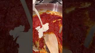 My favorite Valentine’s Day recipe- Penne alla Vodka 🫶🏻| Maddie cooking #food