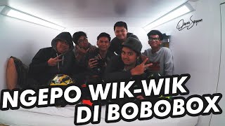 Ada yang Wikwik di Bobobox Hotel Kapsul Review