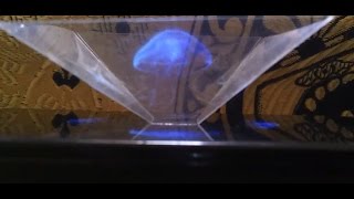 How to make holographic pyramid - كيفية صنع هرم ثلاثي الأبعاد