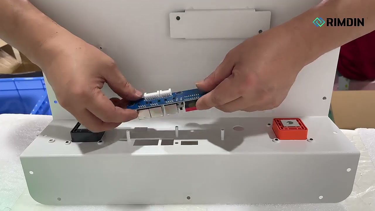 MASON-280L 51.2V 280Ah vertical off-grid solar battery, home energy storage battery.