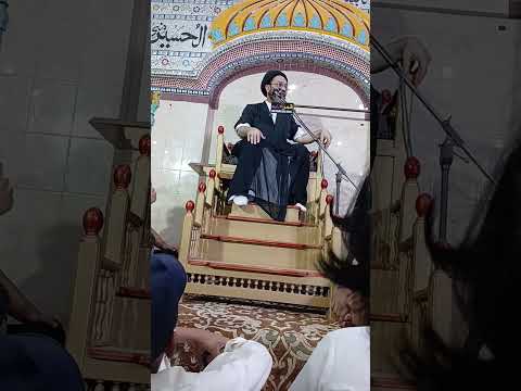 علامہ شہنشاہ حسین نقوی ڈیرہ غازی خان میں مجلس پڑھتے ہوئے
