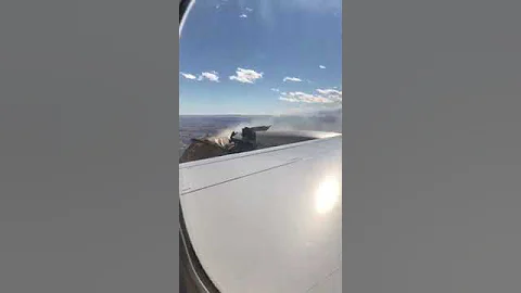 United Airlines flight 328 from Denver to HNL diverts due to smoke and flames coming from the right - DayDayNews