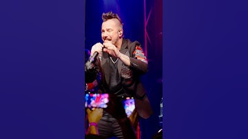 Three Days Grace Perform Never Too Late with Adam and Matt on Vocals!