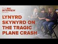 Capture de la vidéo Lynyrd Skynyrd Reflect On The Tragic 1977 Plane Crash | The Big Interview