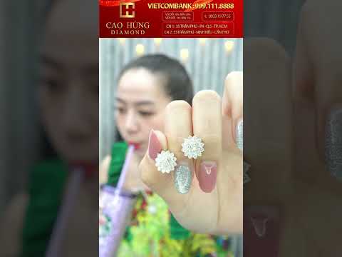 Video đôi khuyên tai kim cương 52tr - youtube