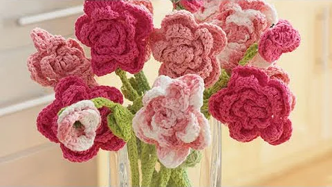 Crochet Rose Bouquet | EASY | The Crochet Crowd