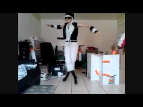 Bad Apple!! Dance Cover