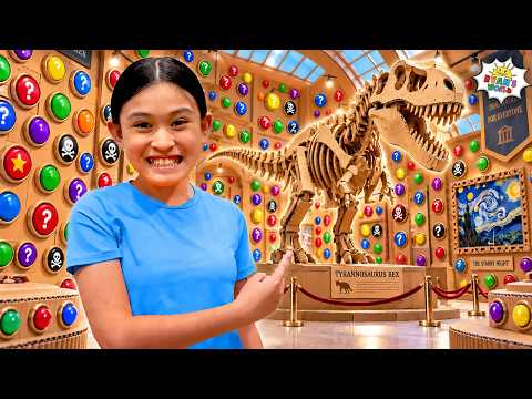 100 Mystery Buttons in the Cardboard Museum! 😱