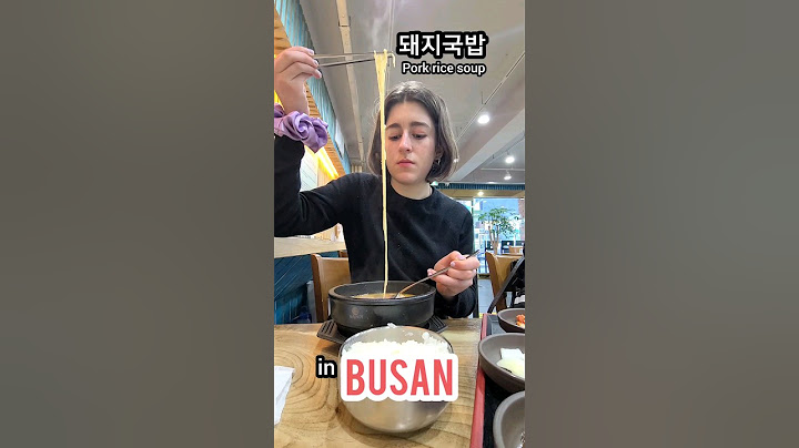 My FIRST meal in Busan🇰🇷: Pork Rice Soup🥓🥣