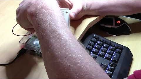 Wiring up Raspberry Pi 3 to blink LED