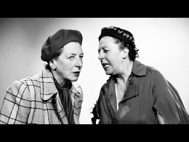 Elsie and Doris Waters with Jay Wilbur and his band - Knees Up Mother Brown adlı videoyu YouTube'da izle Elsie and Doris Waters with Jay Wilbur and his band - Knees Up Mother Brown adlı videoyu YouTube'da izle