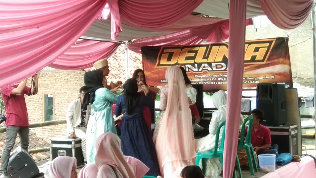 KuDa Sumedang | bajidor | Astri ft mega ~ live - kp.sangkan ijah