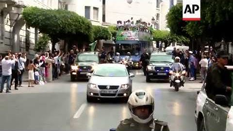 Algeria football team returns to a triumphant welcome back home