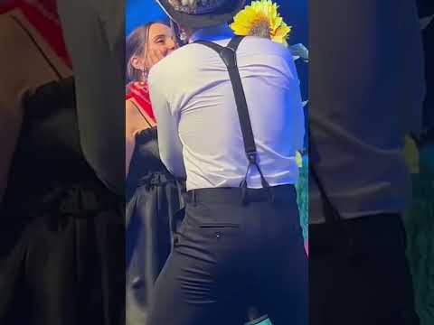 Camilo y Evaluna cantan “Índigo” en la boda de Ricky Montaner