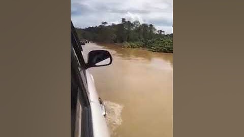 TOLITOLI NEWS : kondisi Banjir jalan Trans Sulawesi Tolitoli-Palu Desa ogomatanang dusun bambuan