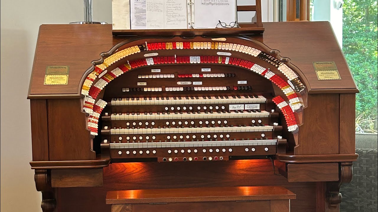 Tim Schramm plays Someone to Watch Over Me/Fascinating Rhythm