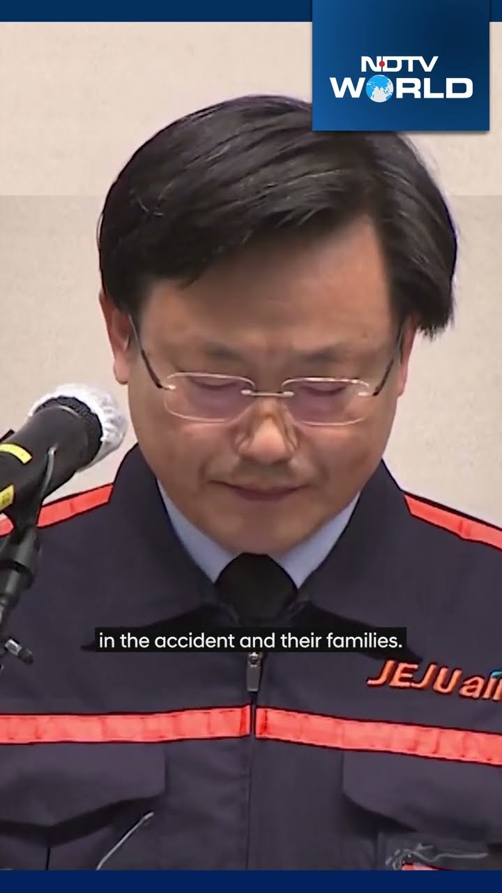 South Korea Crash | Airline CEO Bows In Apology Following Deadly Plane Crash In South Korea