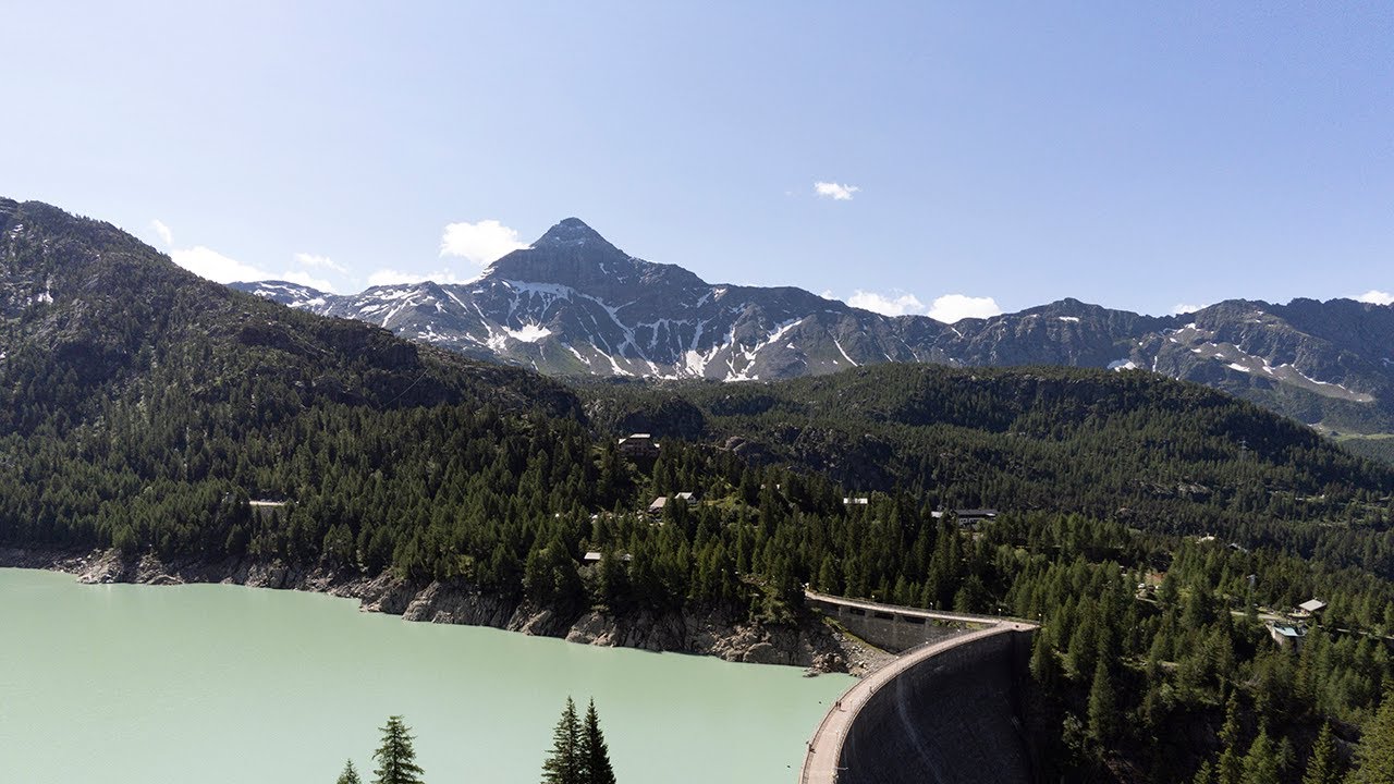 Alpi del Bernina, dighe Campo Moro e Alpe Gera sotto il ghiacciaio Fellaria |Valtellina| Drone Anafi