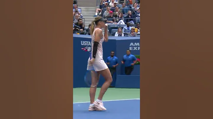 Maria Sharapova hits 2 LEFTY forehands in stunning point! 👀 - DayDayNews