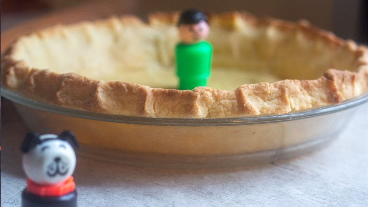 How To Make And Prebake A Pie Crust YouTube How To Make And Prebake A Pie Crust YouTube