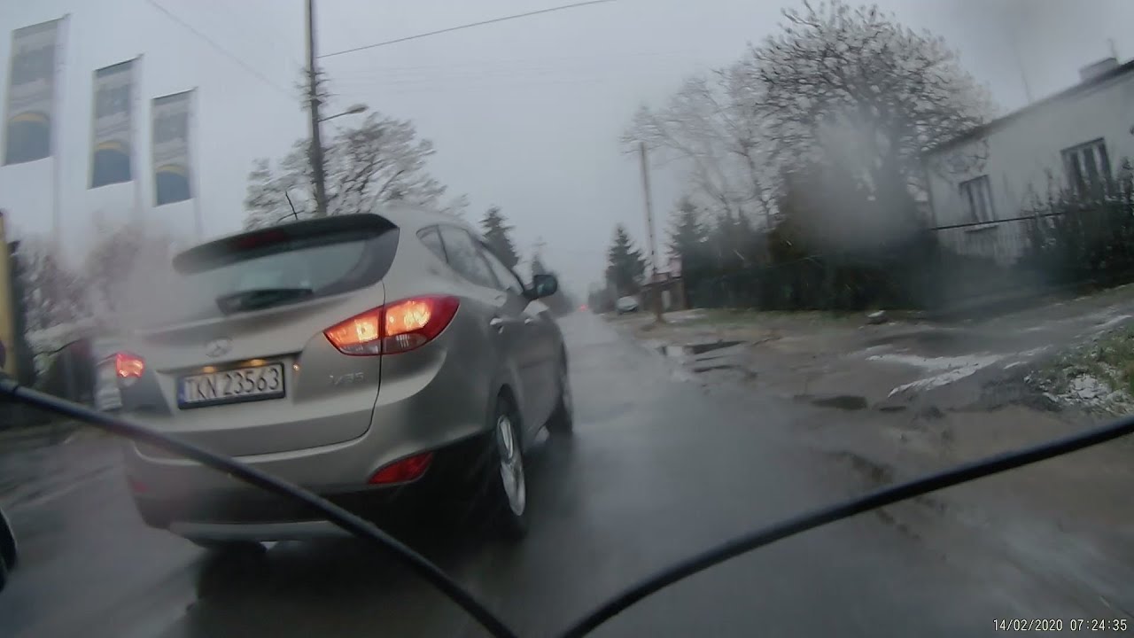 Closepass with free roads