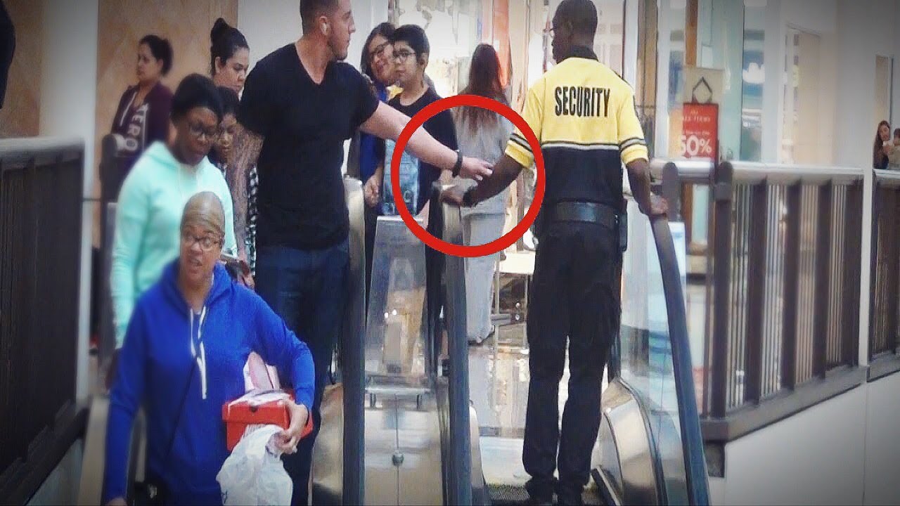 TOUCHING STRANGERS HANDS ON ESCALATOR IN HOUSTON! (PART 2)