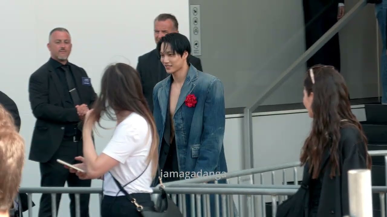 카이 EXO Kai at the Prada SS26 Menswear fashion show in Milan 06.22.2025 #pradass26 #kai #exo
