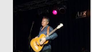 Tommy Emmanuel Trio   Stompin&#39; at the Savoy
