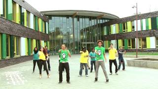 The Bananas - Touwtje Springen - Official Music Video