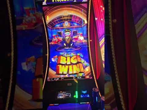 FREE PLAY WIN on TRIPPLE STARS #slot #casinogame #casino #casinogames #massivewin #gamblinggames