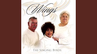 Video thumbnail of "The Singing Byrds - Amazing Grace"